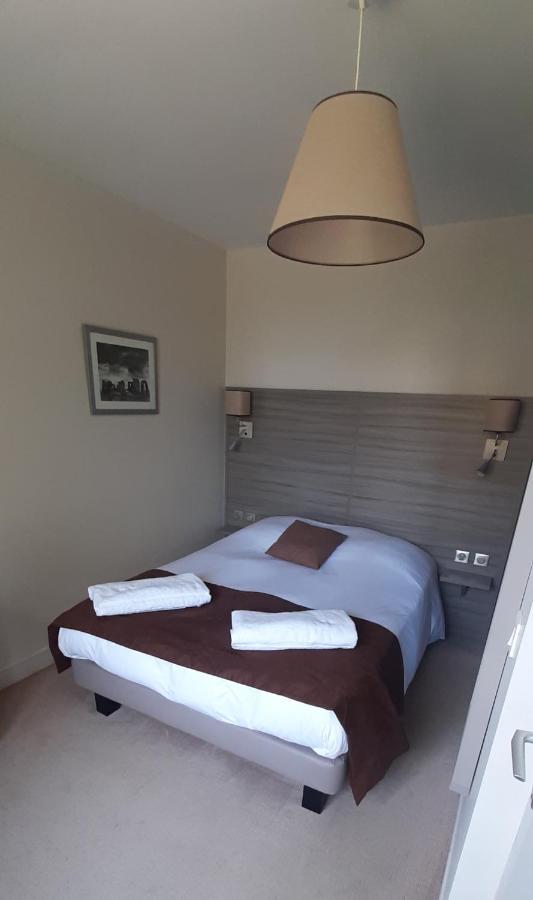 Logis Auberge Des Aulnettes Hérouville-Saint-Clair Eksteriør billede
