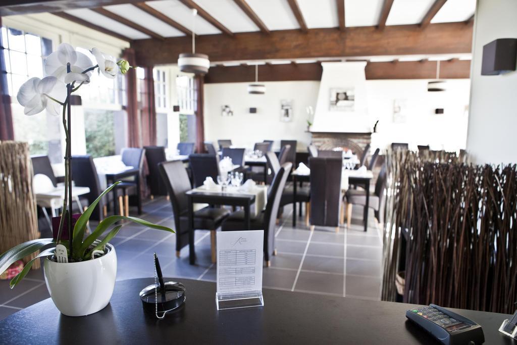 Logis Auberge Des Aulnettes Hérouville-Saint-Clair Eksteriør billede